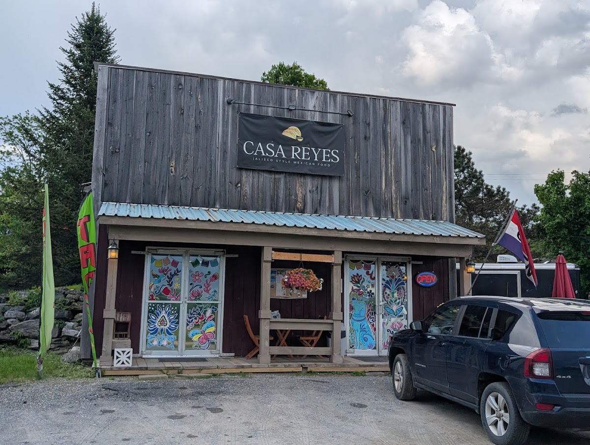 Casa Reyes