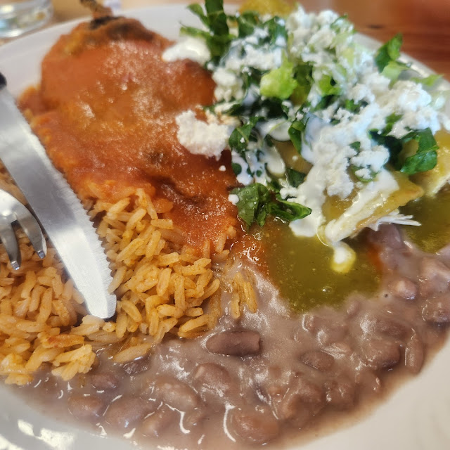 Chile Relleno Y Enchiladas Verdes Combo Plate