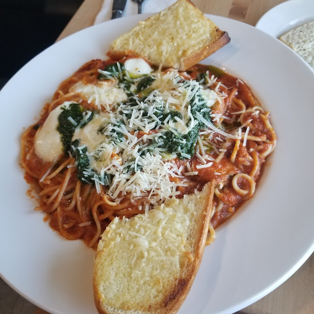 Chicken Margherita Pasta