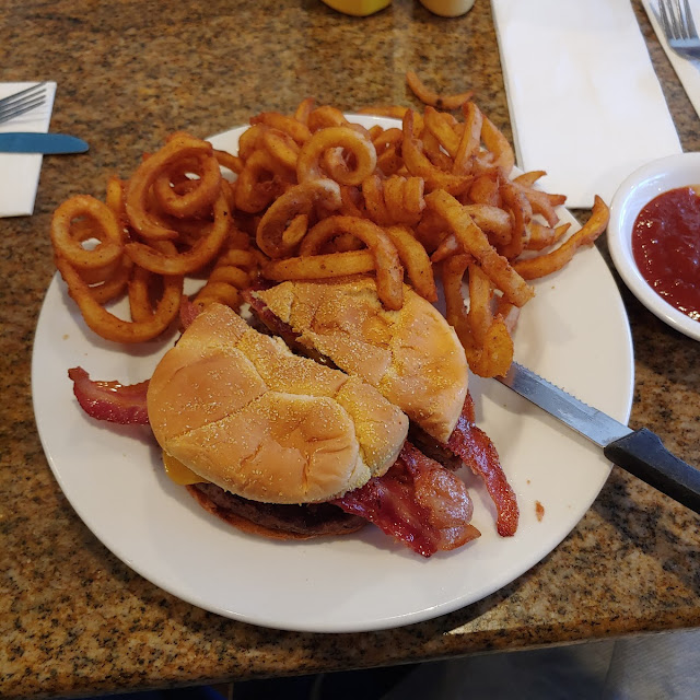 Bacon Cheeseburger
