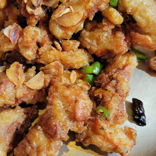 마늘 깐풍기 Deep Fried Chicken in Hot Pepper Sauce