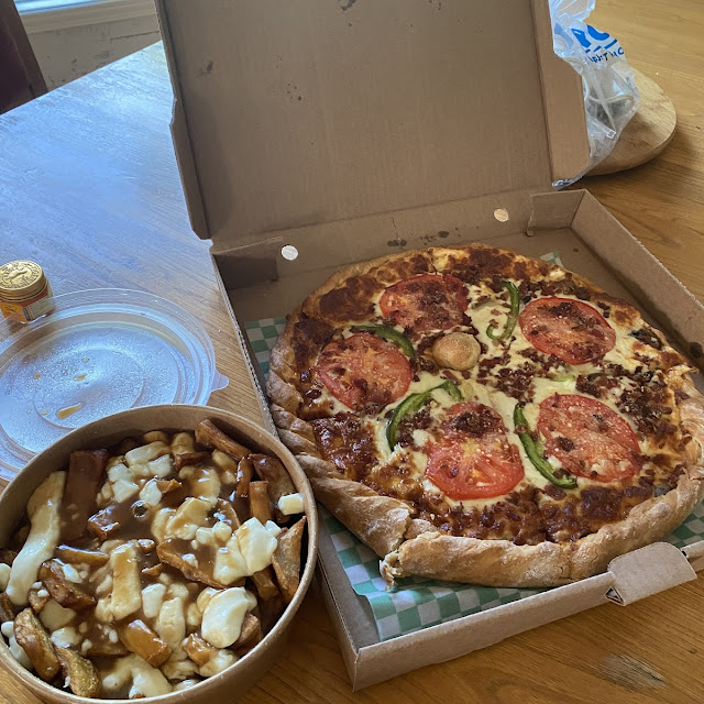 Poutine Large Et Pizza Rambo Star Large