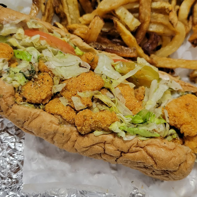 Catfish PO' Boy