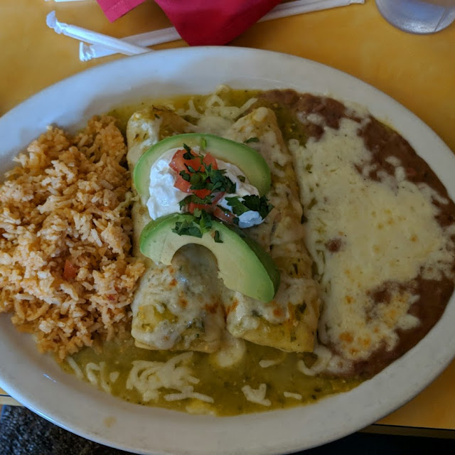 Enchiladas Los Adobes