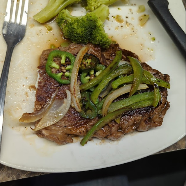 Jalapenos N Onion Smothered Steak with Side of Broccoli