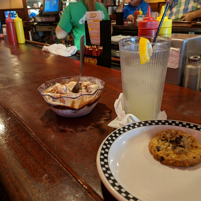 Desserts Lemonade Cookie Ice Cream Sundae