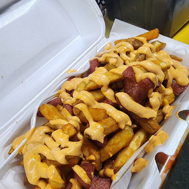 Salchipulpo and Fries