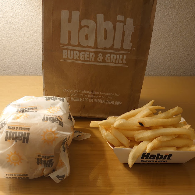 BBQ Bacon Char と French Fries