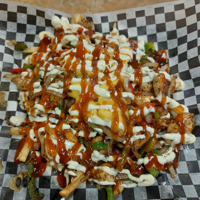 Chicken on Fries