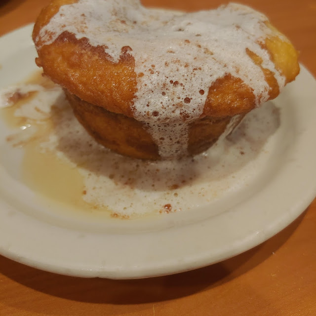 Cinnamon Streusel Muffin