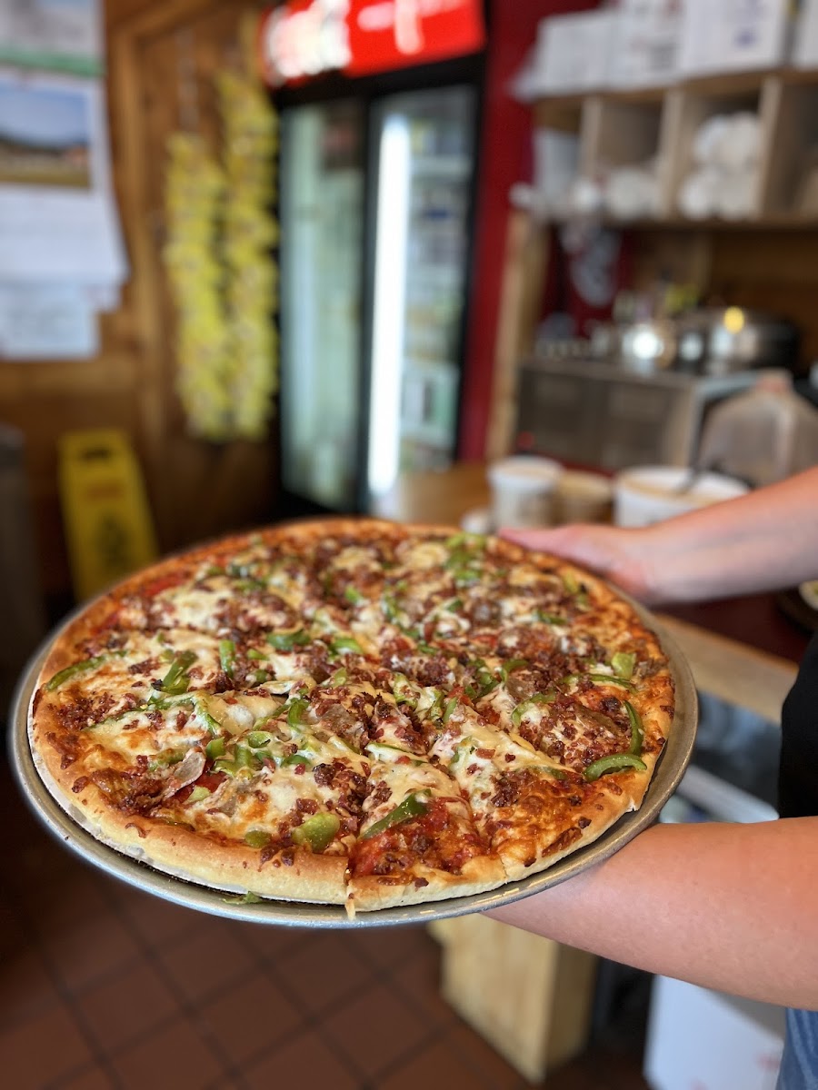 Classic Pizza & Family Restaurant