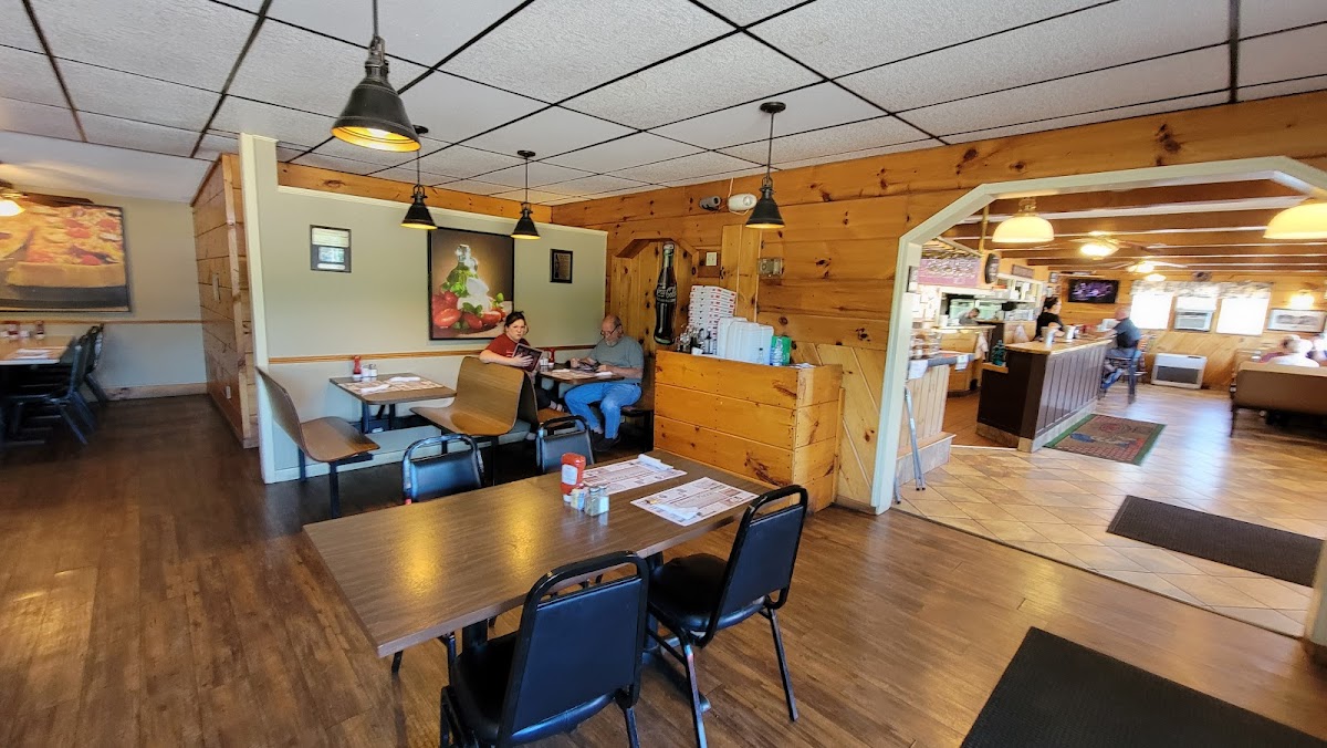 Classic Pizza & Family Restaurant