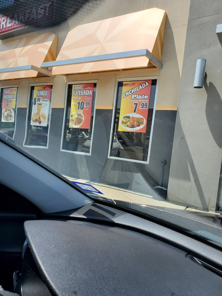 Cleo's Mexican food
