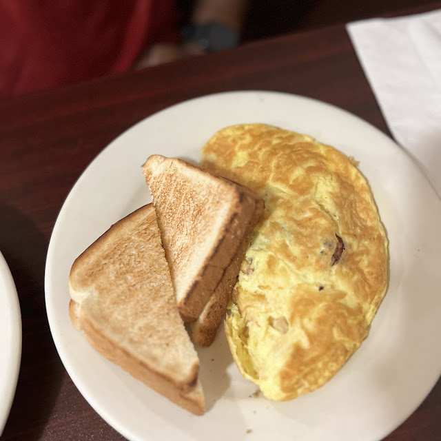 Corned Beef Hash Omlette