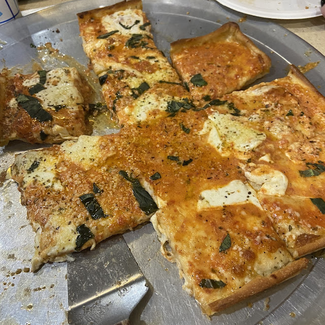 Grandpa Pizza