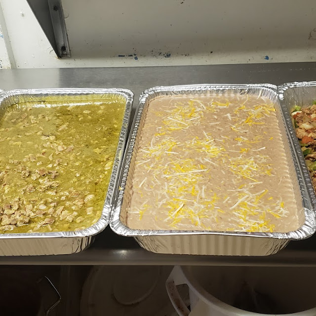 Paquete Para Fiestas Incluye Tortillas Salsa Roja Y Verde Y Tortillas Chips