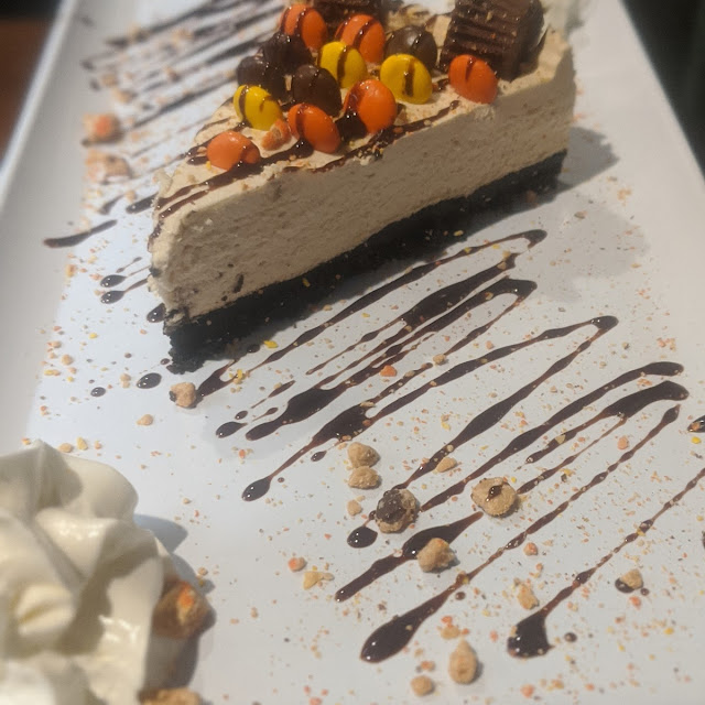 Resee's Cheesecake