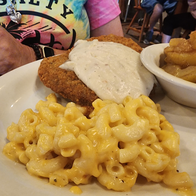 Crispy Homestyle Chicken and Mac & Cheese