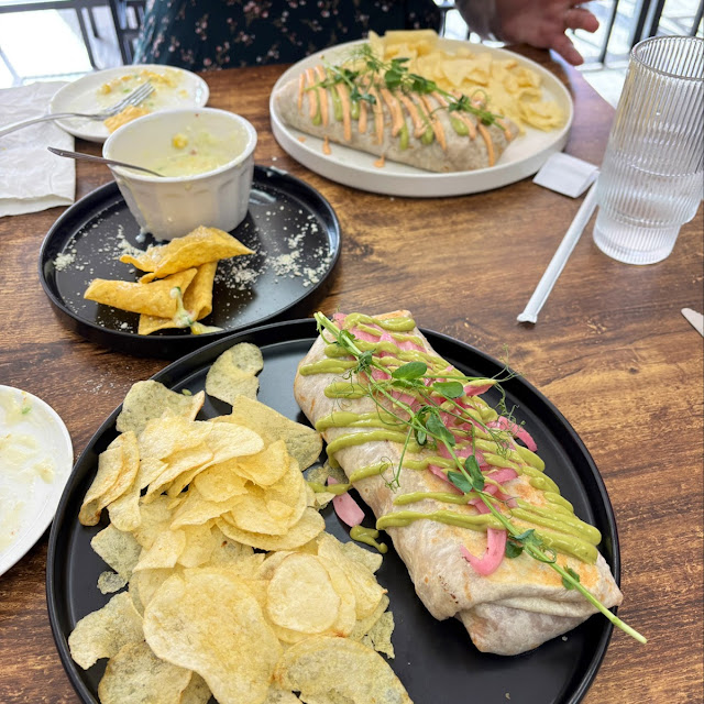 Barbacoa Burrito