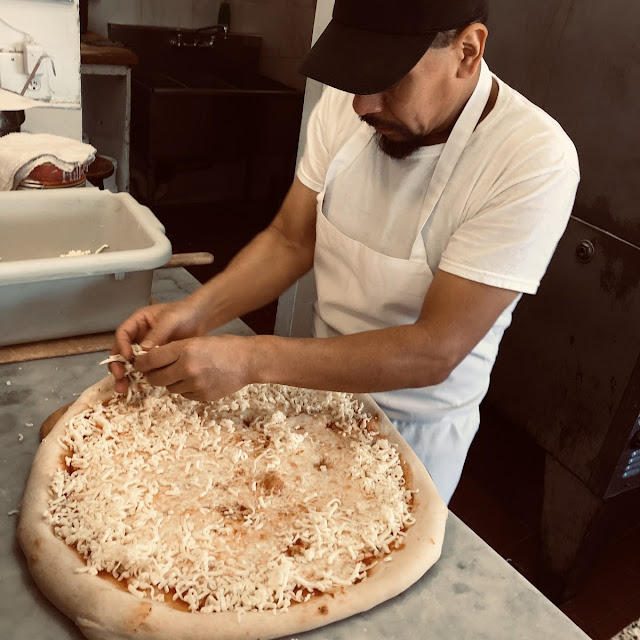 Large Pue with Extra Cheese
