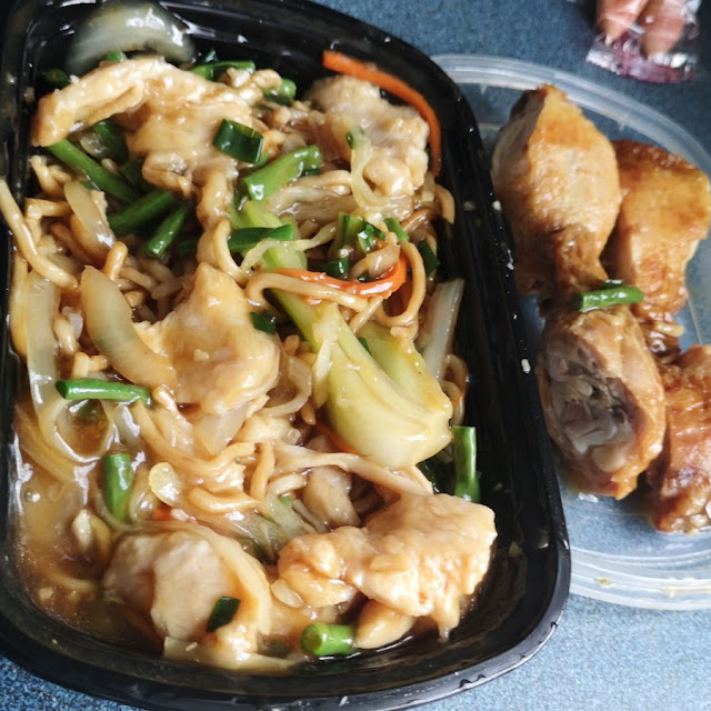 Guyanese Lo Mein Noodles