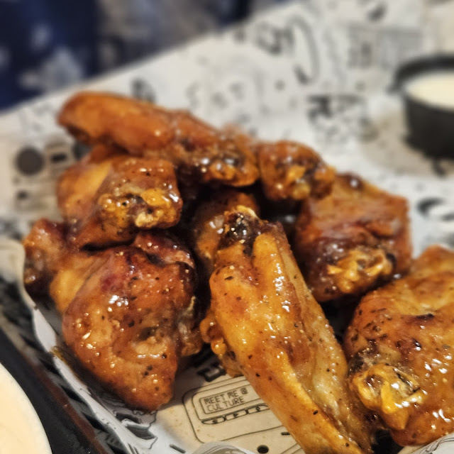 Smoked & Fried Chicken Wings