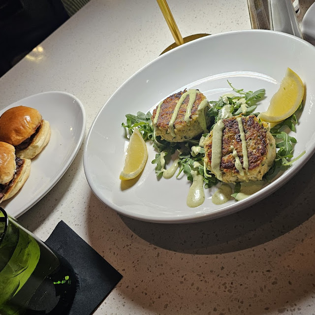 Crab Cakes and Steak Sliders