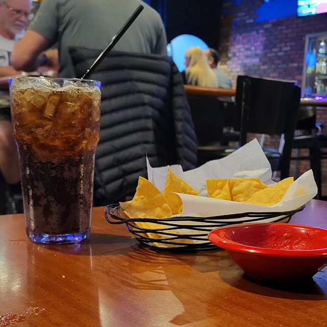 Small Chips and Salsa