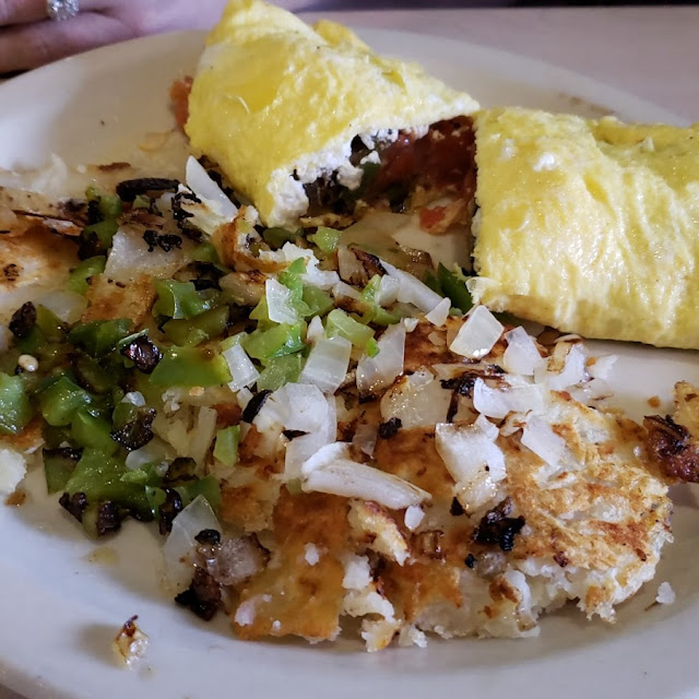 Greek Omelette with Potatoes O'Brien