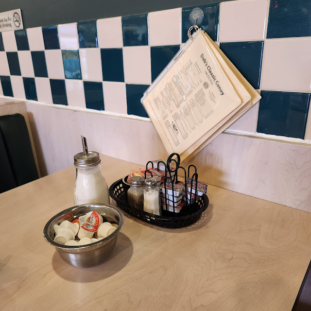 Table Set-Up