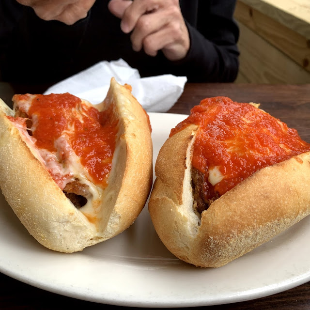 Garlic Bread Parmigiana