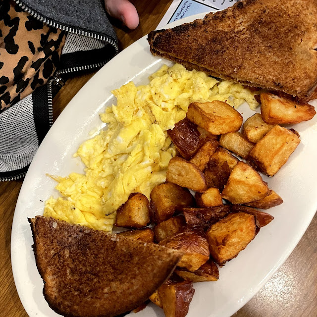 Deluxe Omelet