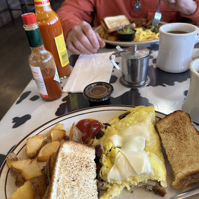 Deluxe Breakfast Plate