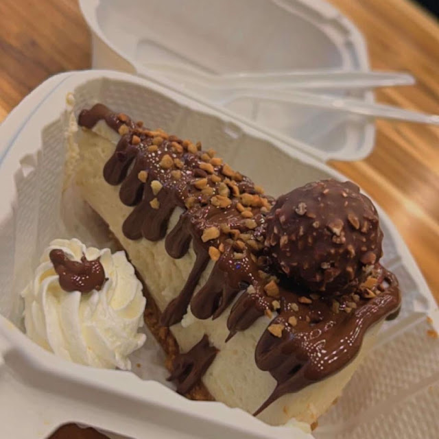 Ferrero Cheesecake