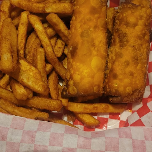 Cheeseburger Eggroll