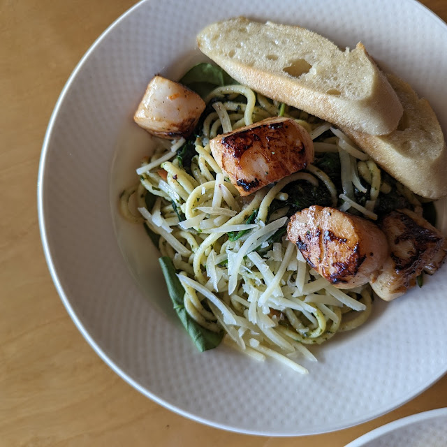 Fresco Verde Pasta with Seared Scallops