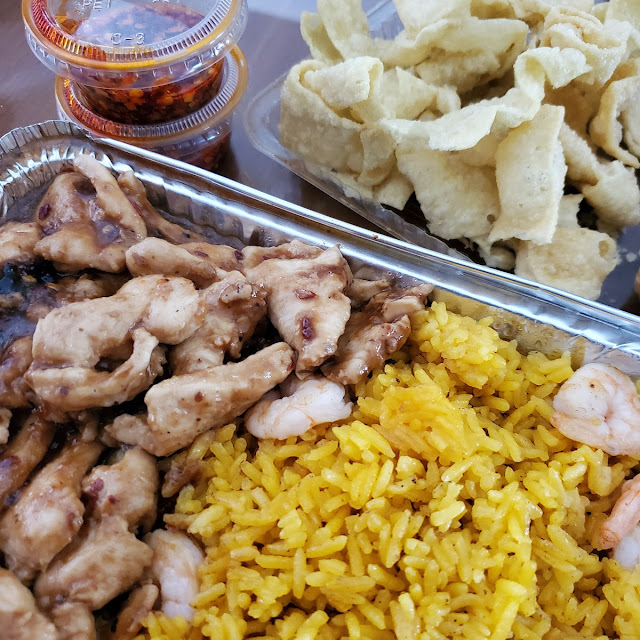 Hunan Chicken with Shrimp Fried Rice