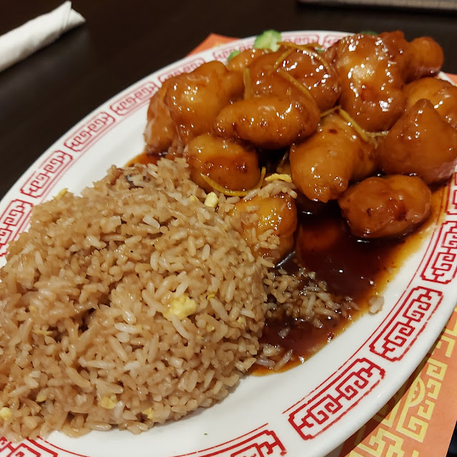 Sesame Chicken with White Rice