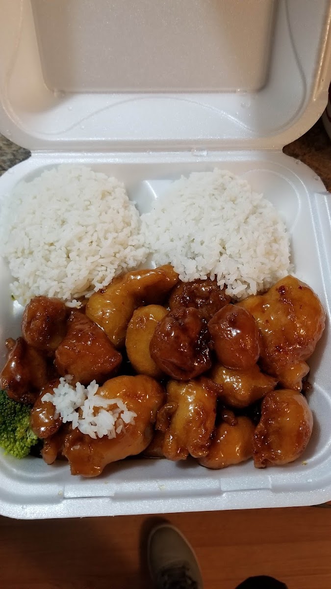 Dragon Tower Chinese Restaurant