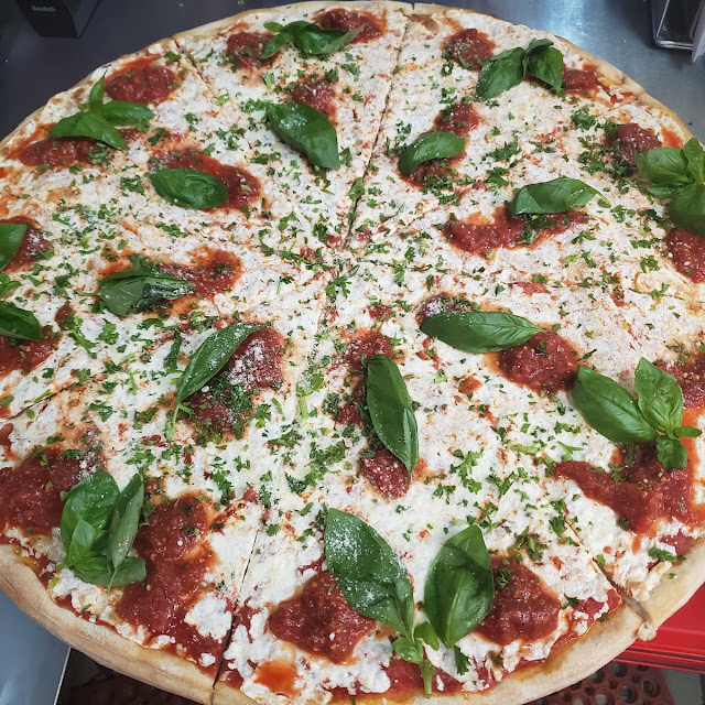 Margarita Pizza
