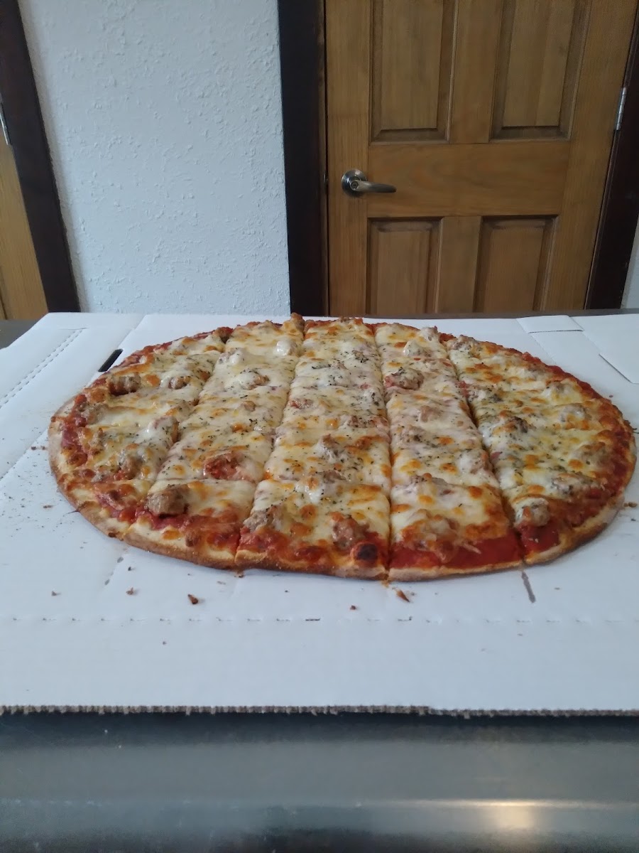 D’s Dogs & Pizza