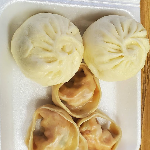 Steamed Kimchi Dumplings and Vegetable King Size Dumplings