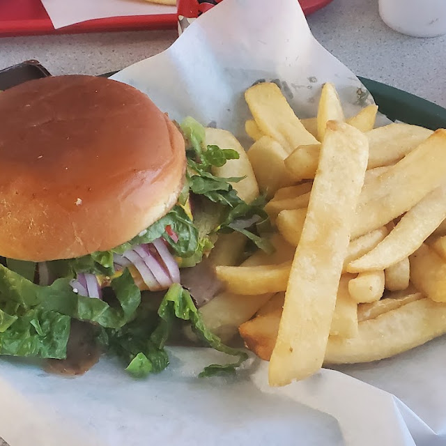 Gyros Burger Menü