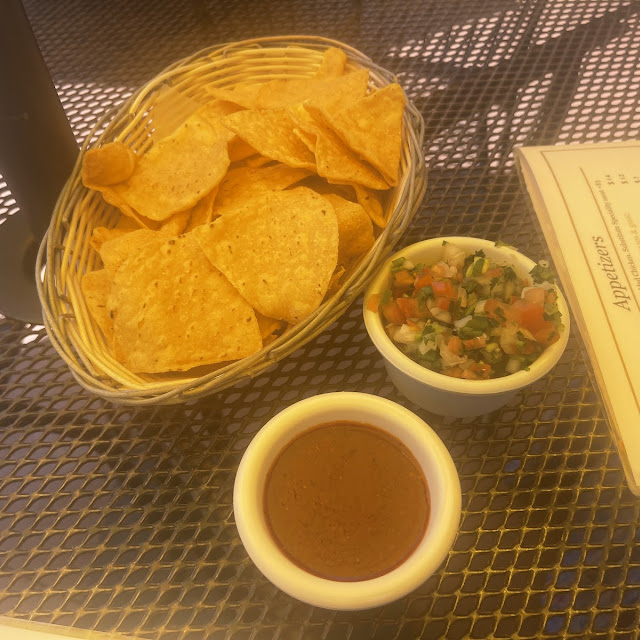 Extra Chips & Salsa