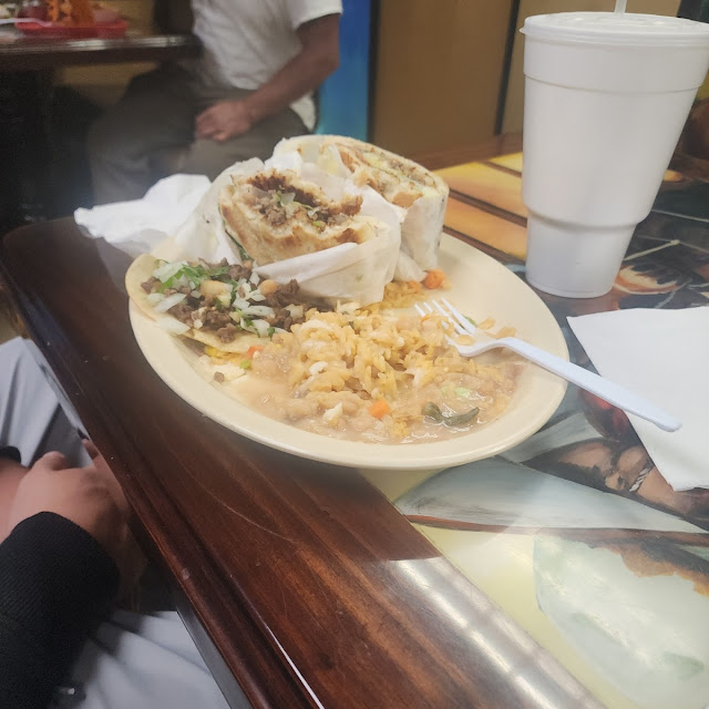 Torta Y Tacos De Carne Asada