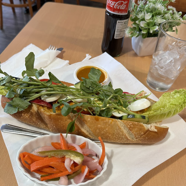 Pan Con Pollo