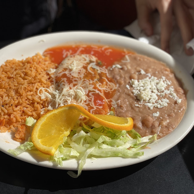 Tostada Enchilada Y Steak Ranchero