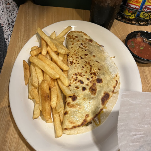 Quesadilla Quatro Caminos