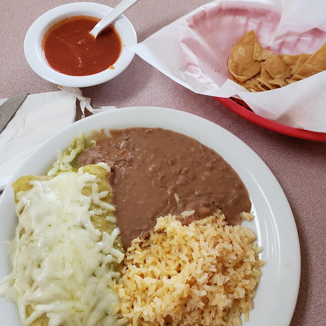 Enchilada Plate with Green Sauce