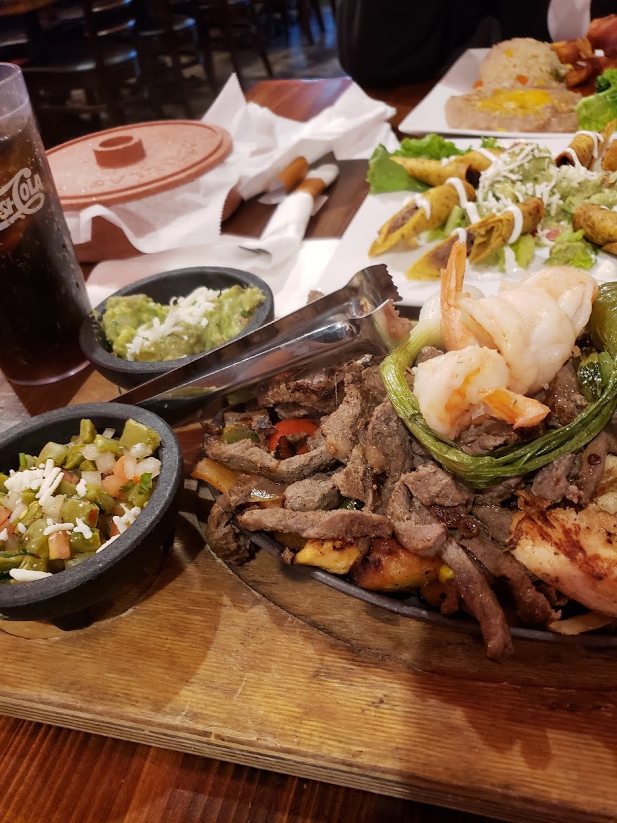 El Pescador West Covina
